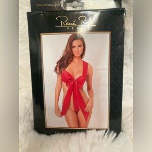 Rene Rofé Unwrap Me Satin Bow Teddy M/L red